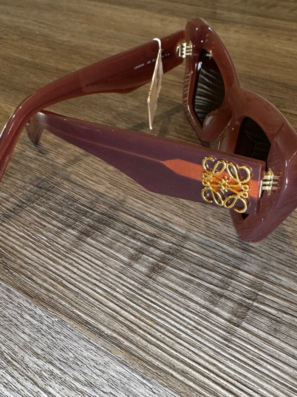 Loewe Anagram Cateye Logo Sunglasses LW40036I